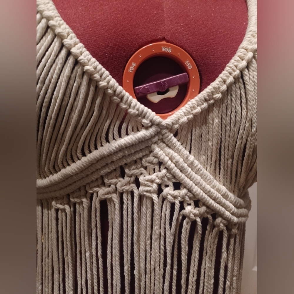 Macrame top - Picture 2 of 3